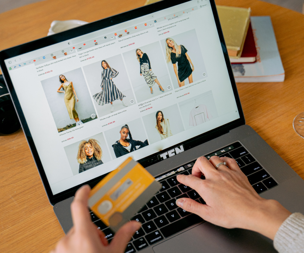  الدروب شيبينغ (Dropshipping)